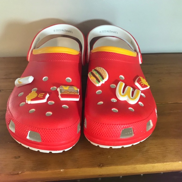 Crocs classic limited edition red Ronald McDonald’s clog - Picture 5 of 16